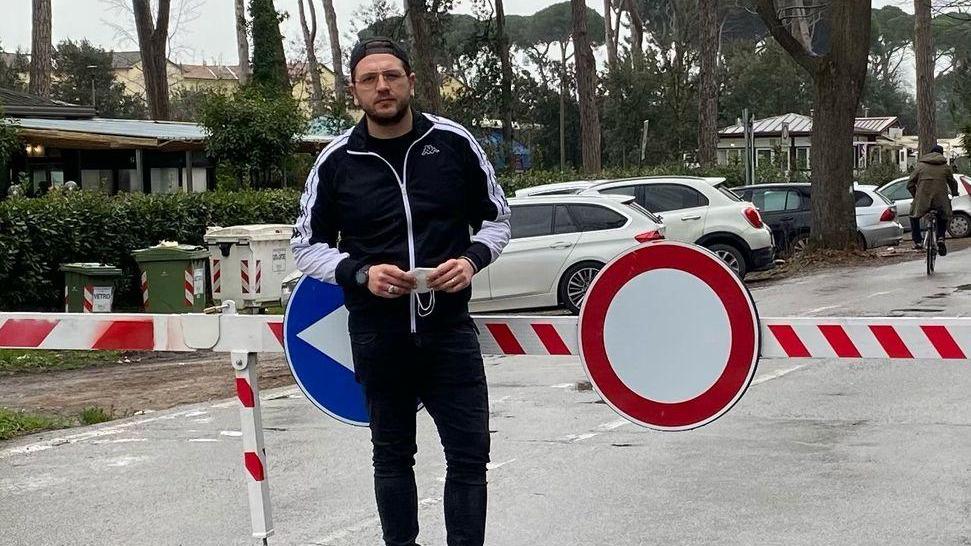Viale dei Tigli chiuso per maltempo e i chioschi muoiono