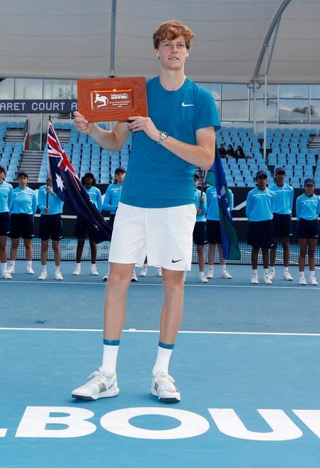 Sinner s’impone nel derby con Travaglia Suo il torneo di Melbourne, top 30 vicina 