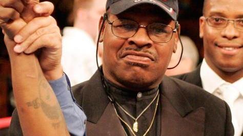 Si è spento “Neon” Spinks lo sregolato capace di battere Muhammad Alì