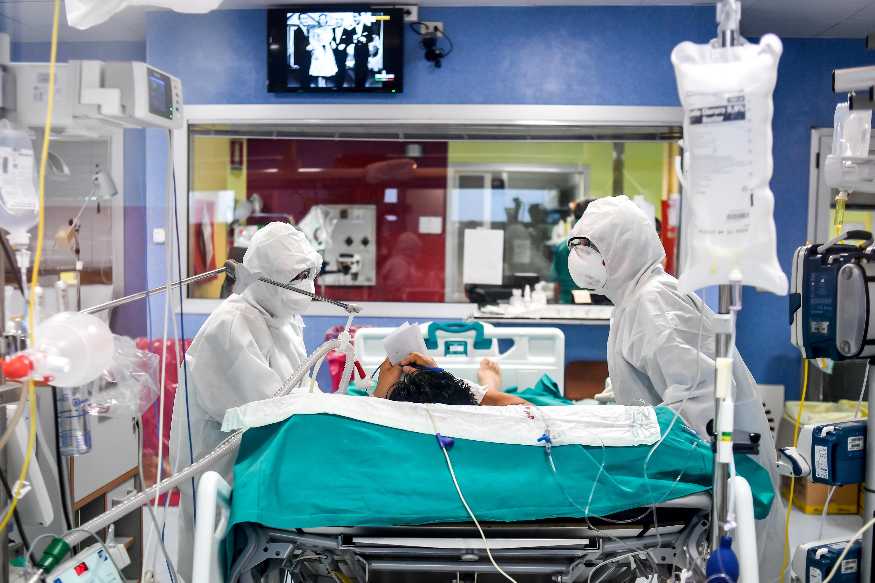 Un reparto di terapia intensiva (foto archivio)