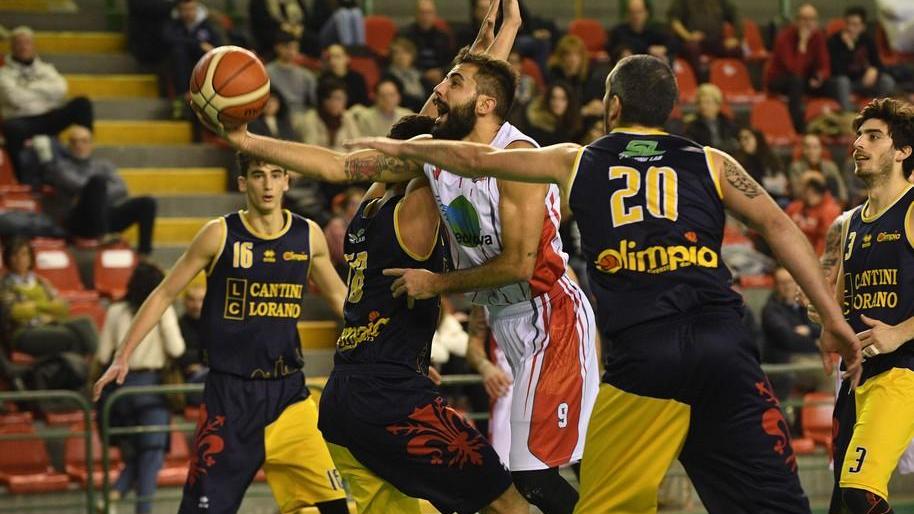 Il tempo della panchina forzata è finito Bc Lucca: la felicità di tornare sul parquet