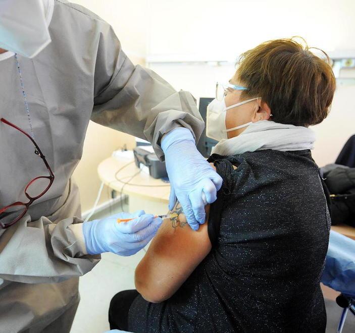 Covid, registrati tre nuovi casi In totale 67 positivi e 353 guariti
