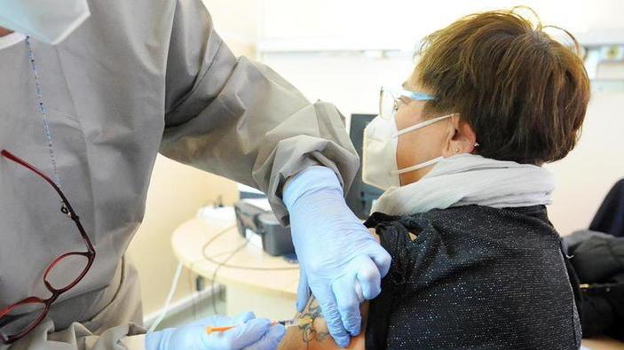 Covid, registrati tre nuovi casi In totale 67 positivi e 353 guariti