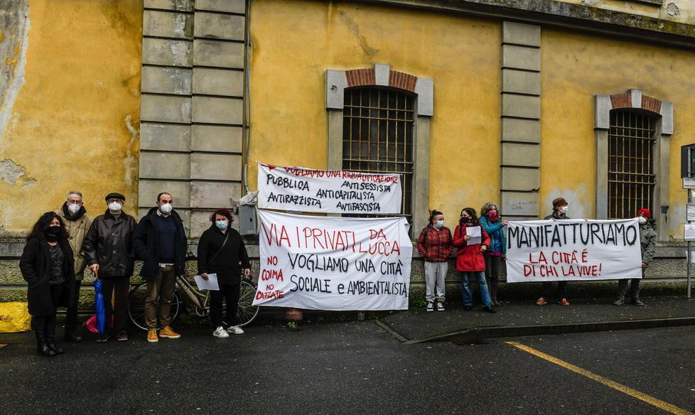 Settimana di presidio davanti alla Manifattura per dire «no» a Coima 
