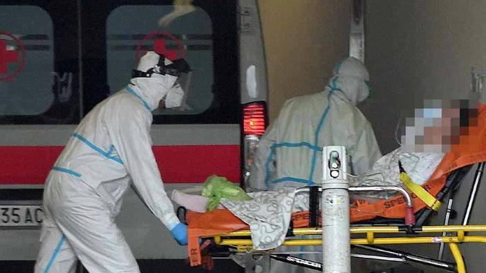 Virus, nessun nuovo decesso. Ma i contagi sono in crescita