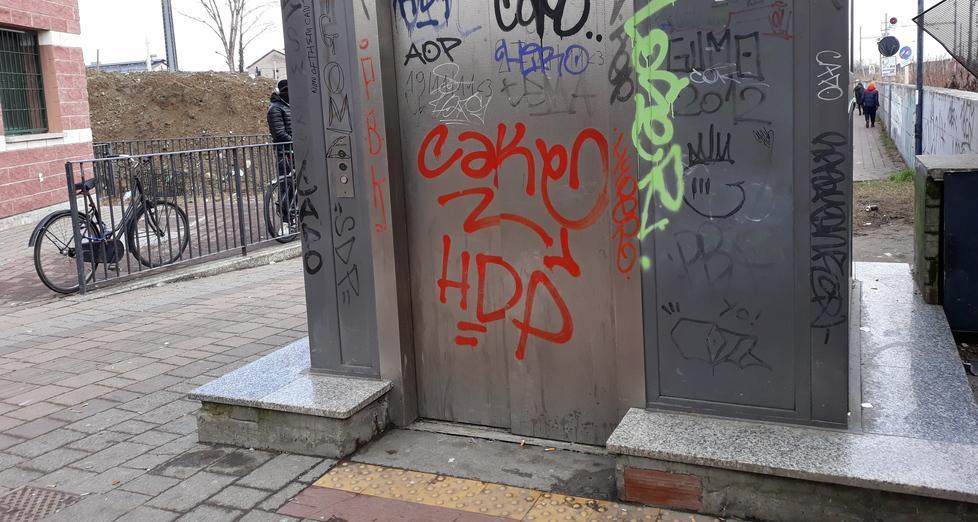 Reggio Emilia, l’odissea sui mezzi pubblici: «Sul pullman e all’autostazione un disabile non riesce a muoversi» 