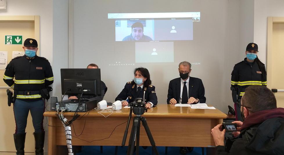 La conferenza stampa di ieri al Polo della sicurezza di Pistoia