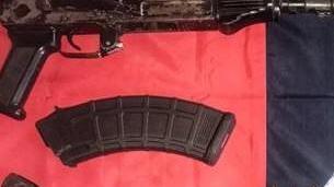 Tiene un kalashnikov nell’armadio di casa Arrestato 35enne dai carabinieri