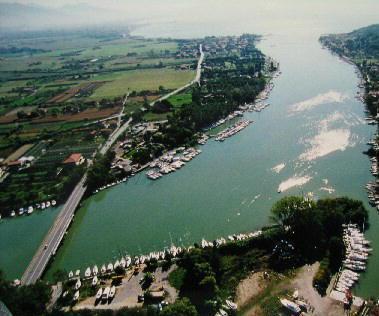 Undici nuove paratoie anti-esondazione alla foce del Magra 
