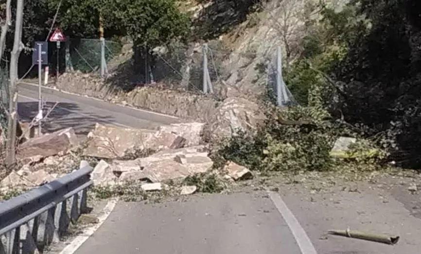 L’appello delle associazioni «Ridateci presto una strada»