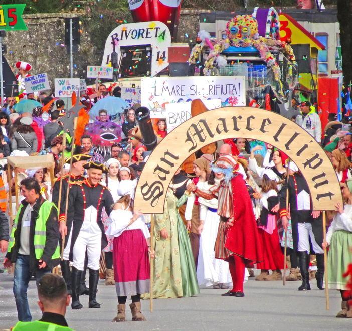 Il Covid cancella il Carnevale ma sul web ci sono foto e video 