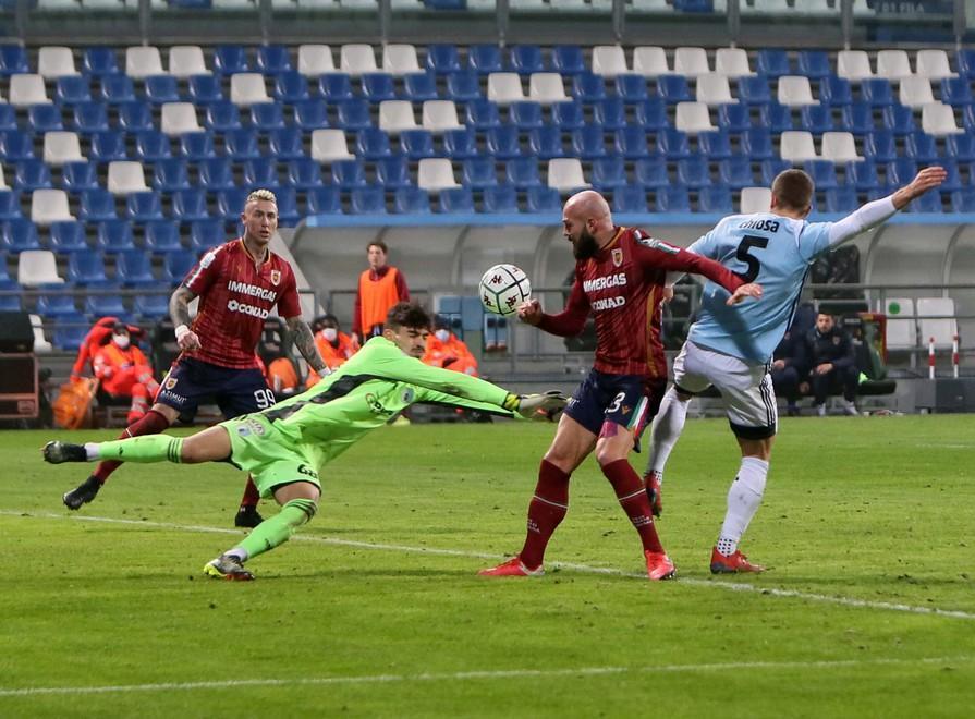 Una Reggiana in cerca d’identità sfida stasera il Chievo pensando all’Ascoli