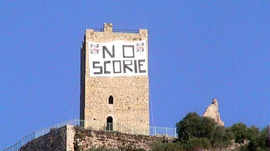 Scorie nucleari, è rivolta in tutta l’isola