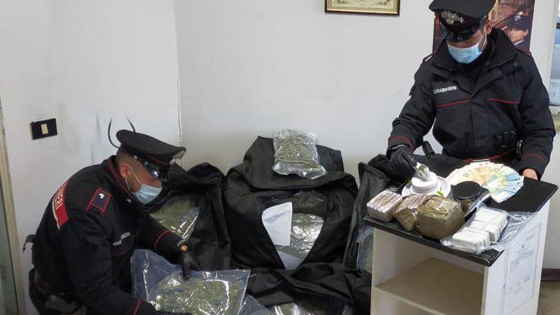 Marijuana nascosta in un capannone: arrestato