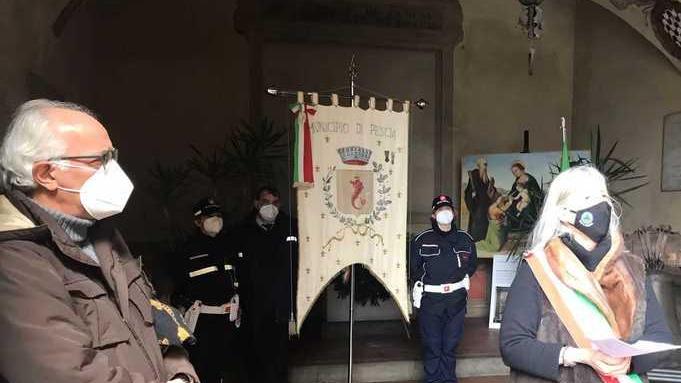 Giornata del Ricordo, Guidi lasciata da sola al Sacrario
