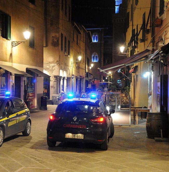 San Valentino, beffa arancione ai ristoratori «Boom di prenotazioni, ci lascino lavorare» 