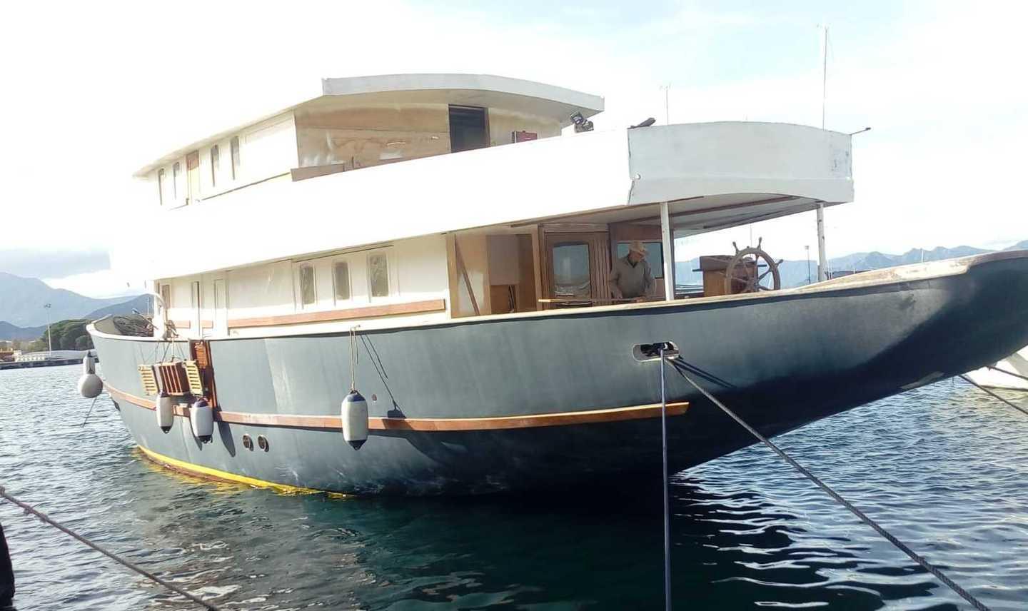 Arbatax, via al fenomeno del “boat & breakfast” 