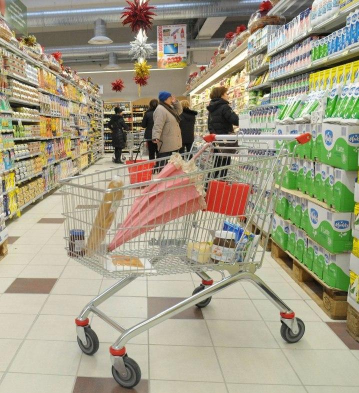La solidarietà alimentare cresce: tredici aziende per i buoni spesa