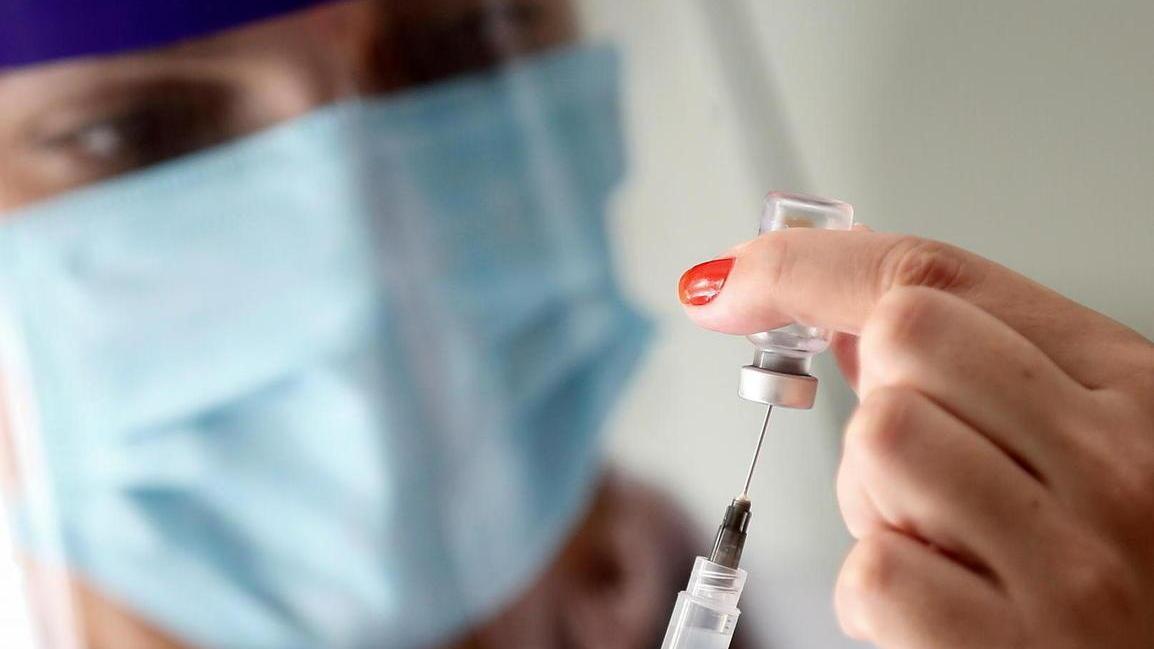 Il Nursind: «Vaccini, discriminati gli studenti di infermieristica»