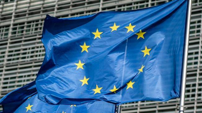 Sondaggio Pe,metà europei positivi sulla Ue,in Italia il 43%