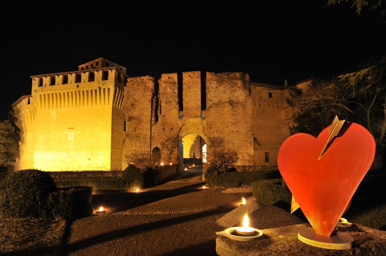 Le storie d’amore tra ville e castelli da riscoprire per San Valentino 