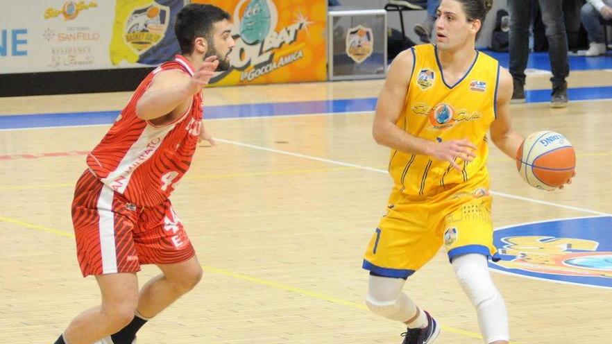 Il Golfo si rinforza, preso il play Renato Buono Con Venucci ko, potrà far respirare Galli