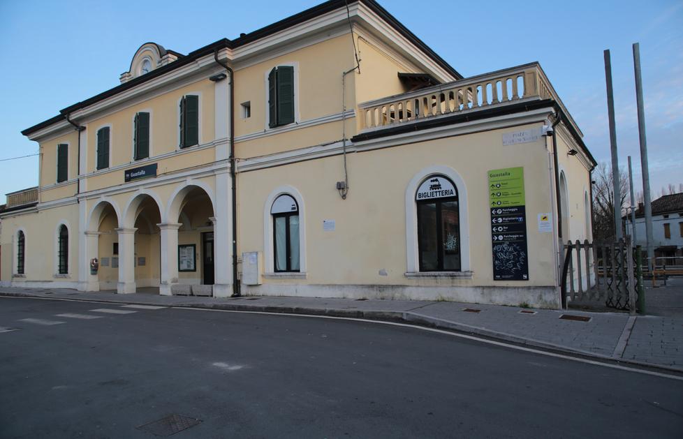 Spacciava con la carrozzina condannato un giovane padre 