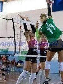 Pallavolo bloccata per i no delle scuole 