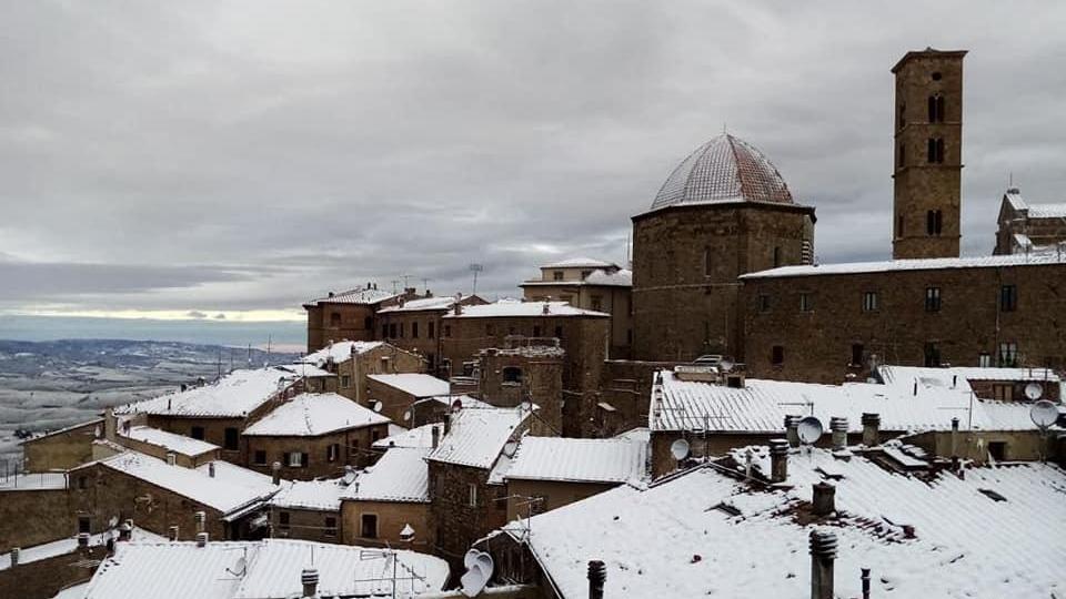 Volterra sotto alla neve (foto del sindaco, Giacomo Santi)