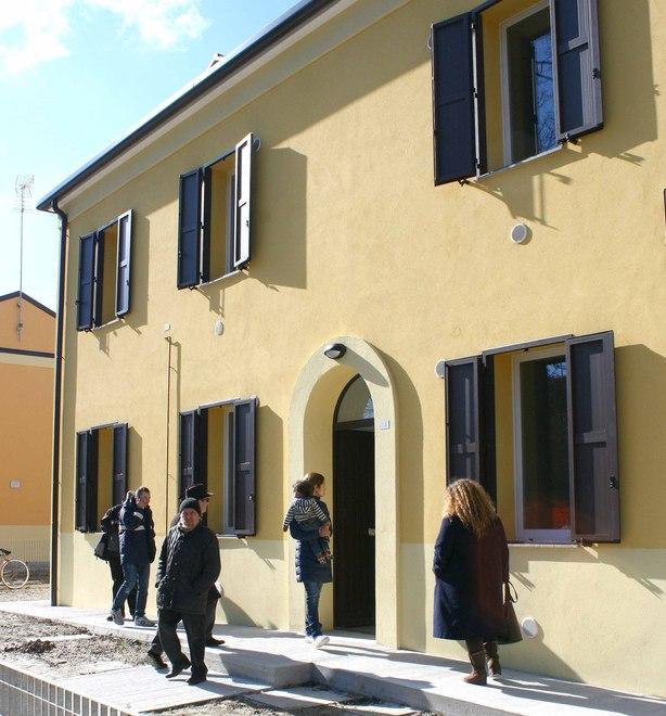 Case popolari a Ferrara: «Intervenga il Prefetto» 
