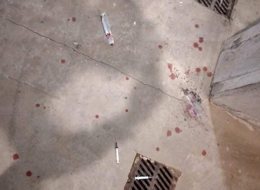 Siringhe abbandonate e tracce di sangue nello scalo ferroviario