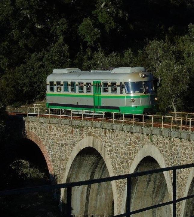 Il centenario di Lawrence riaccende il trenino verde 
