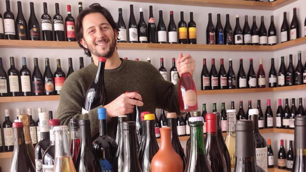 Claudio Cammelli nel suo negozio di Wiedikon, a Zurigo