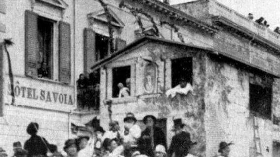 Cento anni a bere dalla “Coppa di Champagne”, l’inno più amato