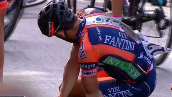 Caduta al Giro 2015, adesso il fotografo è sotto processo