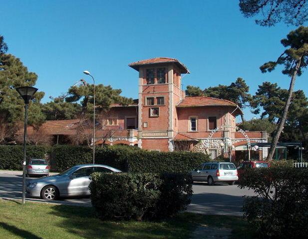 Trammino, un piano di recupero per la stazione di Tirrenia