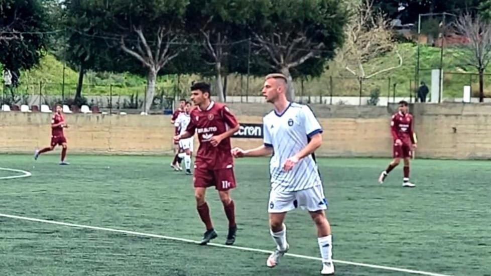 Super Hanxhari, Reggina battuta a domicilio