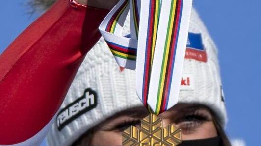 Suter è la regina in discesa Elena Curtoni finisce ottava