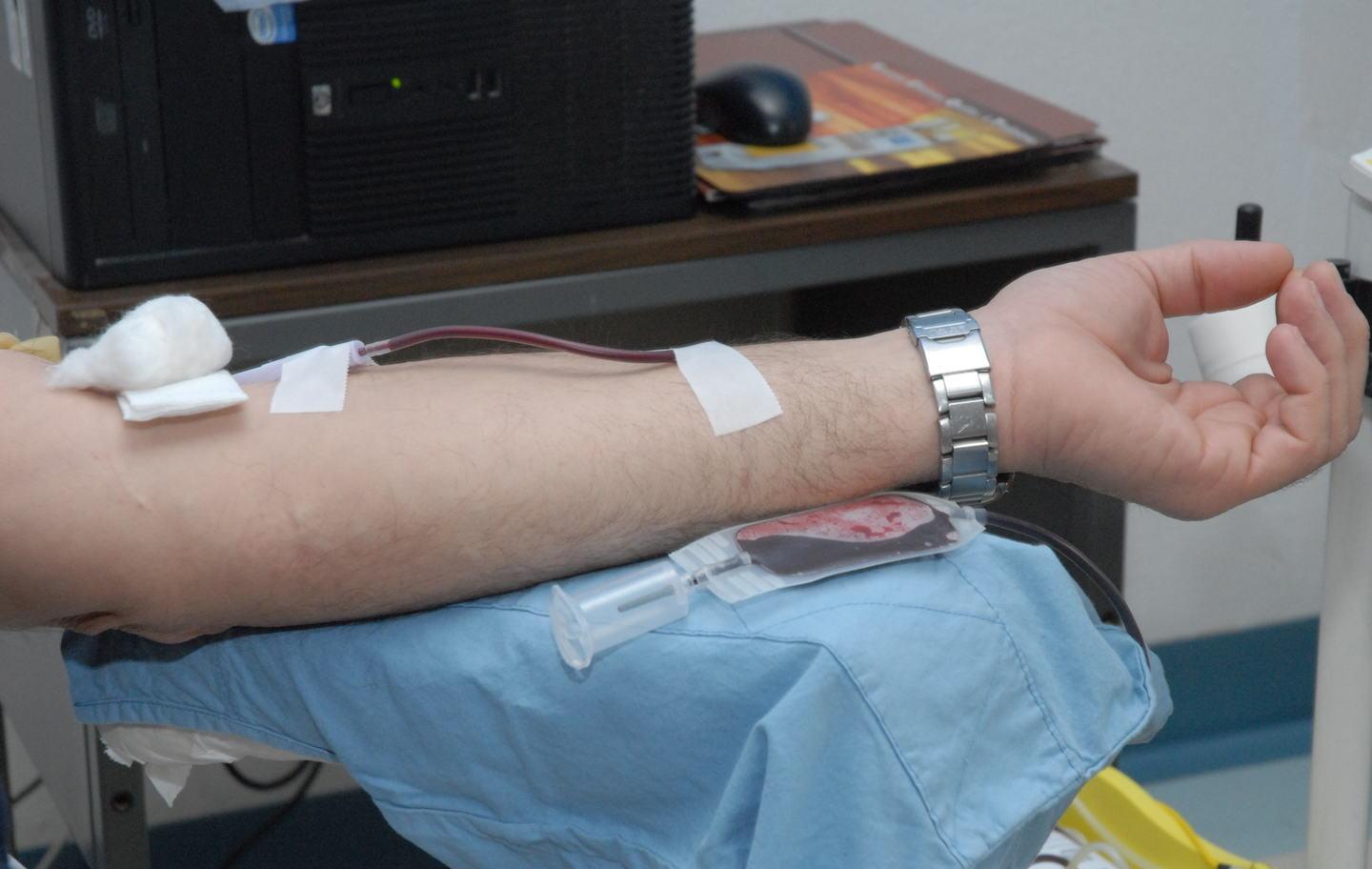 Emergenza sangue, appello a tutti i donatori 