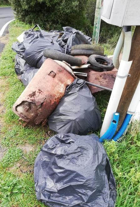 Fortezze, la meraviglia perduta Intorno è una discarica di wc 