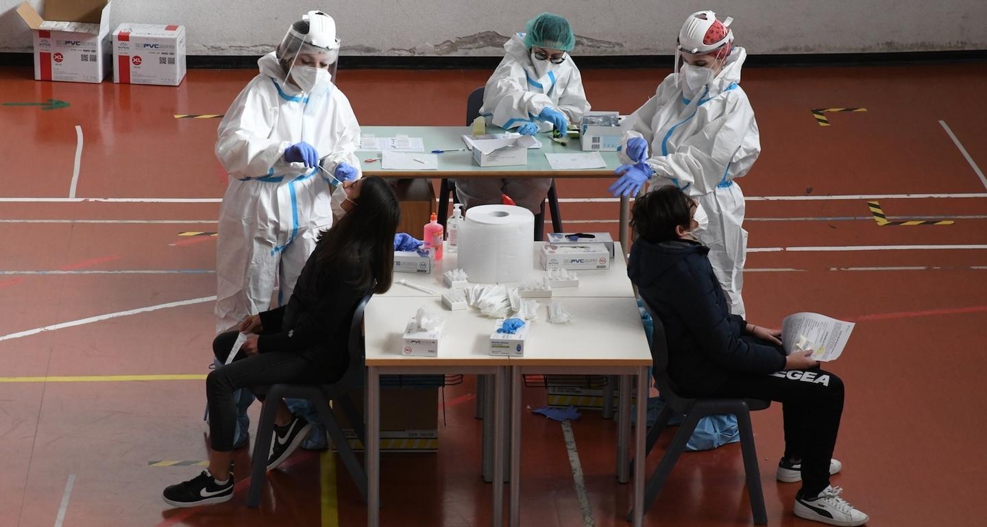 Coronavirus, Mario Nieddu: isola quasi bianca, impensabili nuove chiusure 