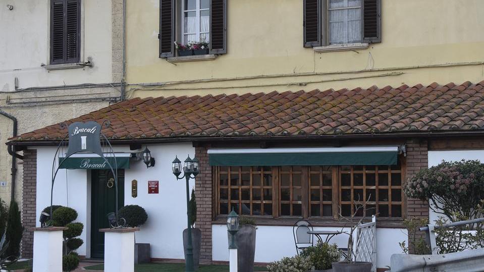 Va all’asta l’immobile che da anni ospita la nota enoteca Bracali