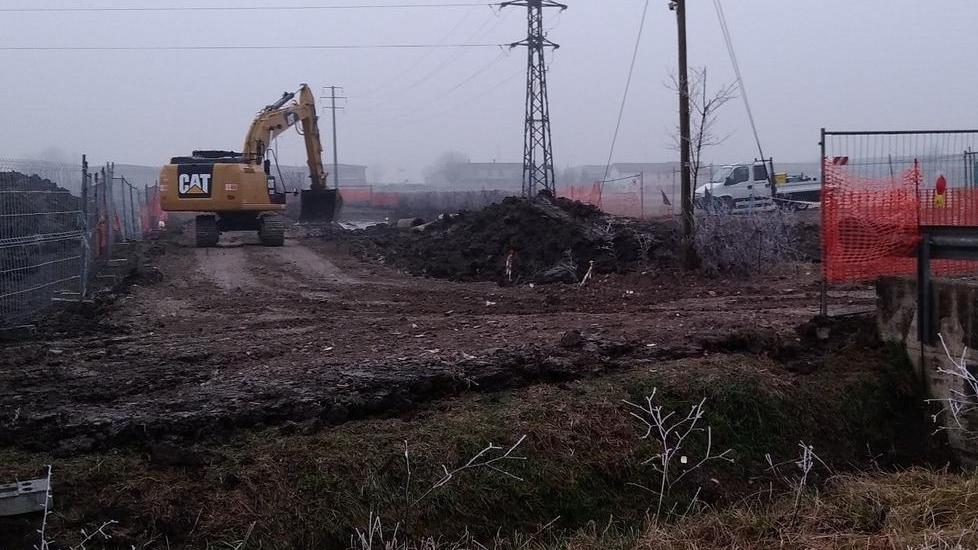 Partiti i lavori del 1° sottostralcio della tangenziale di Novellara, tra la Provinciale per Guastalla e via Valle
