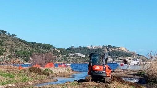 Il Consorzio al lavoro sul reticolo idraulico a Mola e a San Giuseppe
