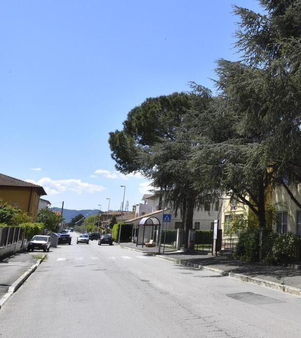 Passaggio a livello, addio «Si guiderà senza fretta»