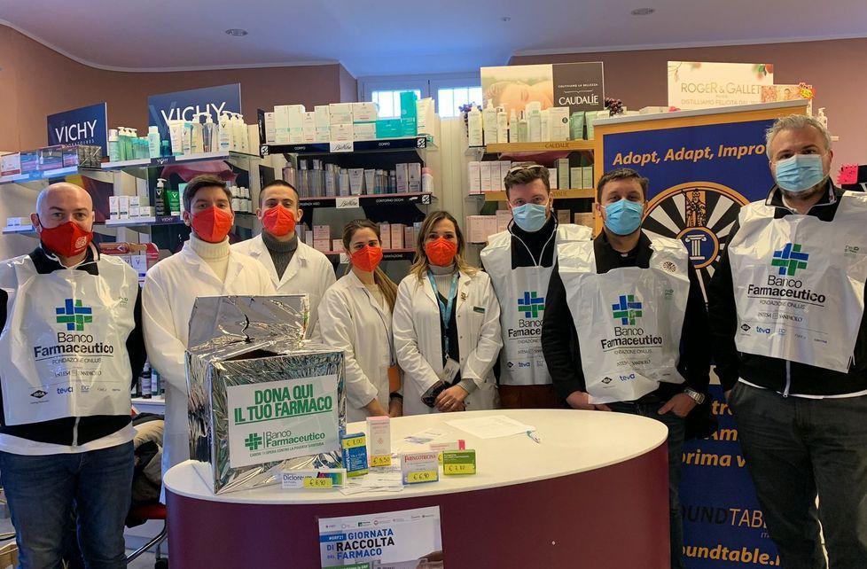 Ok la raccolta di farmaci coi volontari Round Table