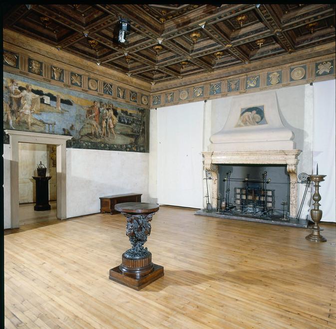 In giro tra le sale del Municipio si scopre un piccolo museo