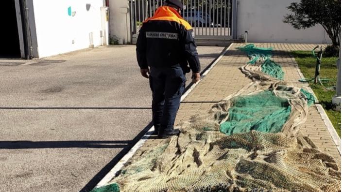 Cagliari, pesca a strascico: multa e sequestro dell'attrezzatura