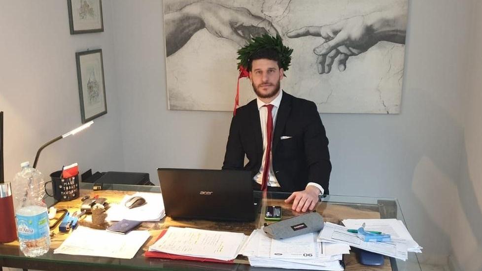 Niccolò Mori si laurea ingegnere aerospaziale