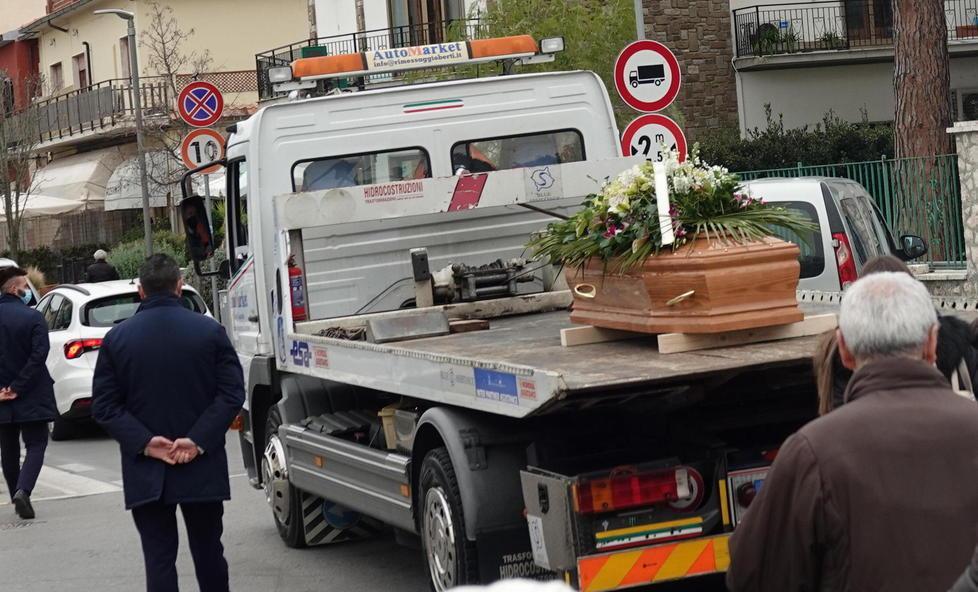 Addio con l’amato carroattrezzi all’imprenditore Giancarlo Berti 